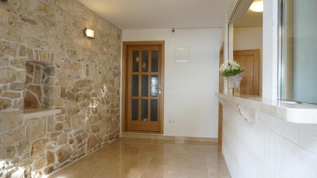 Guest House Jere Old Town Rogoznica  Buitenkant foto